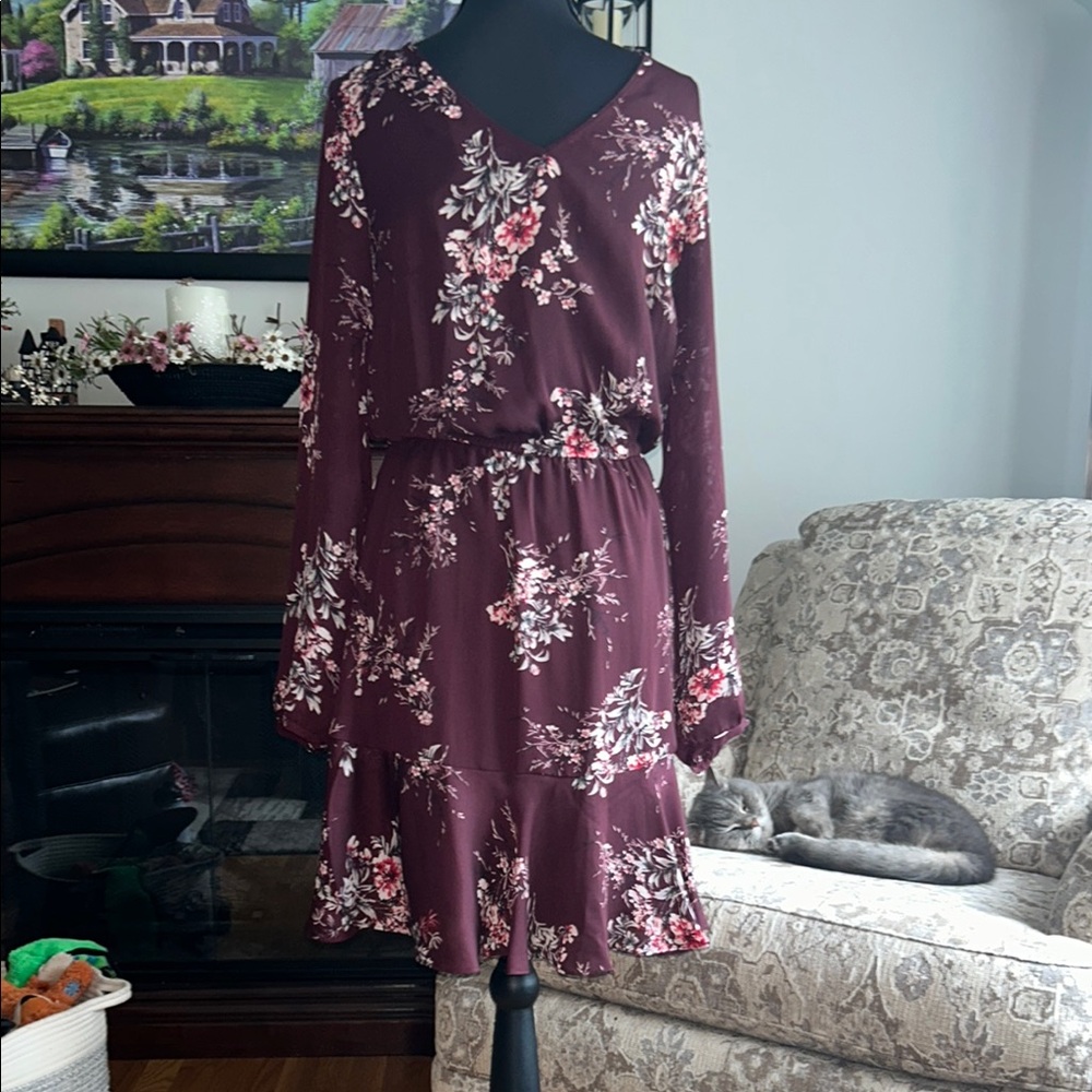 White House Black Market Plum Floral Long Sleeve Dress - Picture 4 of 6